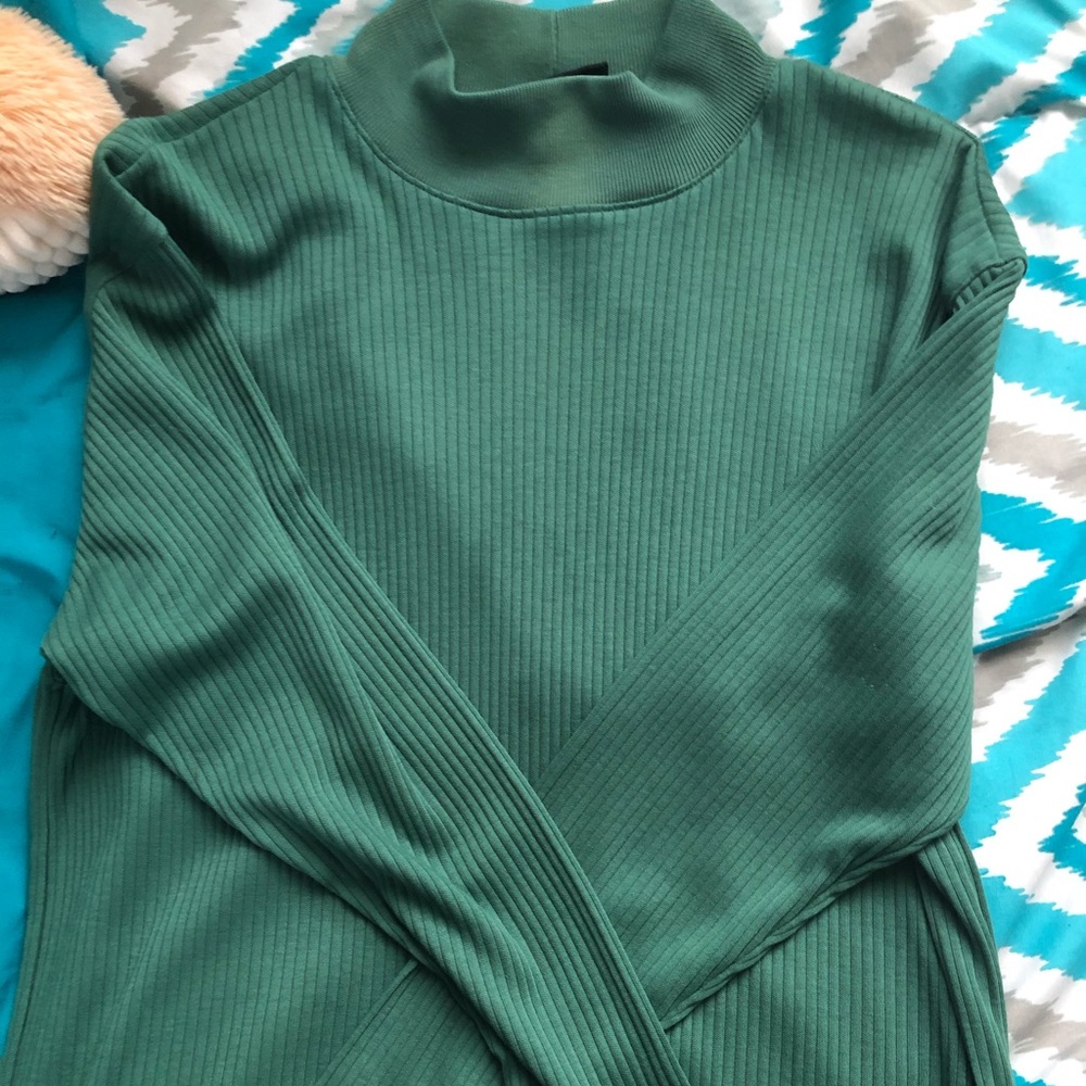 Turtle Neck!